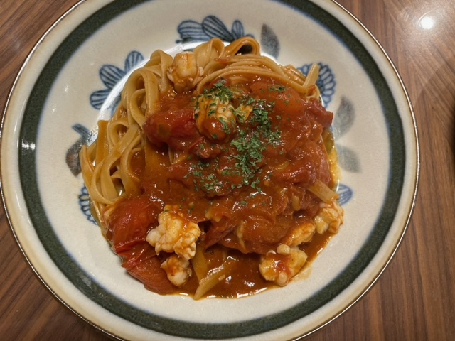 有頭エビのトマトパスタ